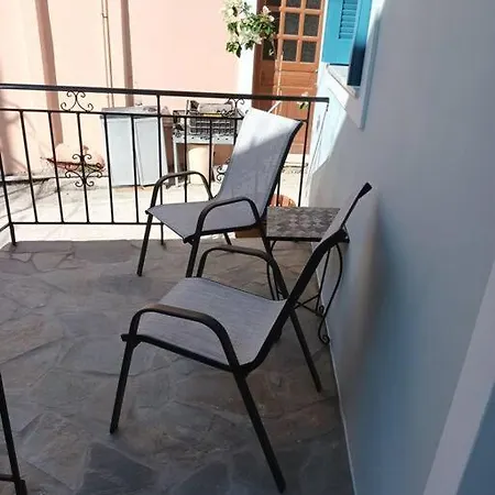 Bella * Epidaurus